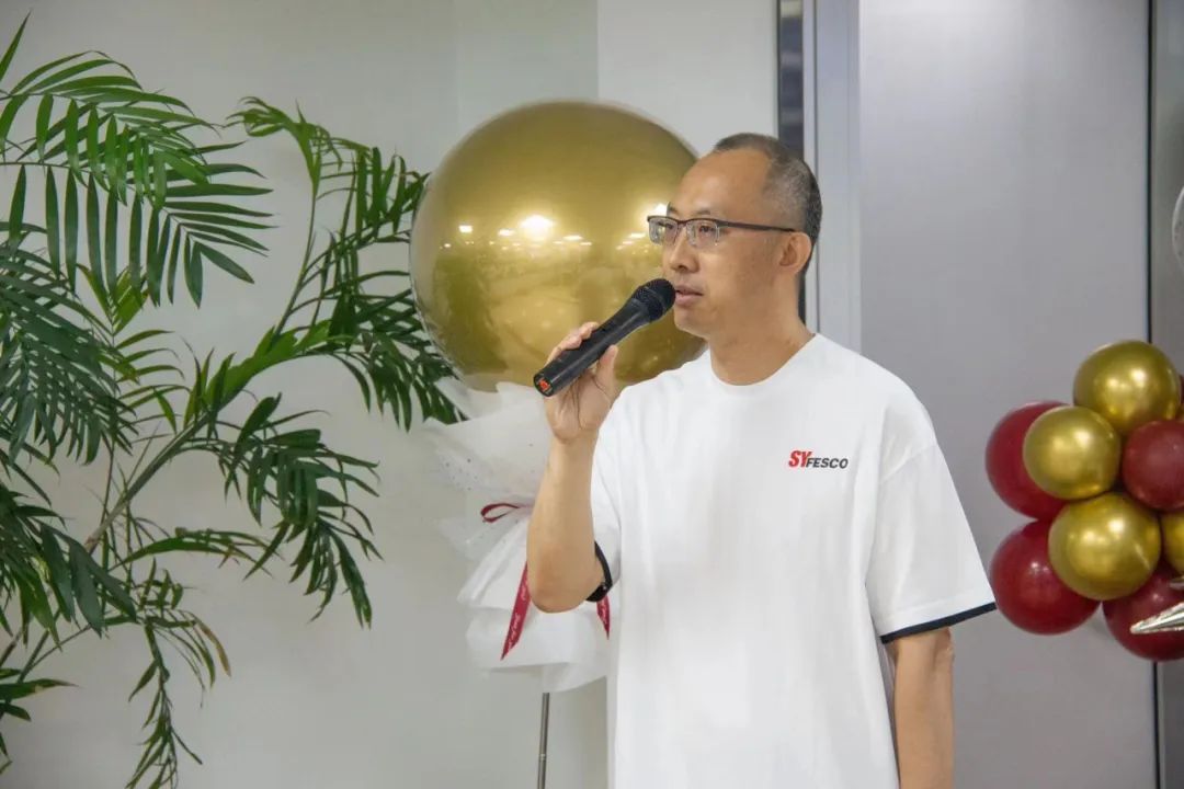 蓄力三十载 凝心再启程——CQ9电子三十周年庆；疃
